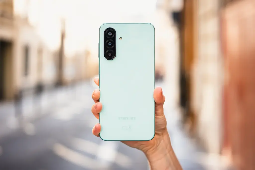 DSC07409-01-Samsung-Galaxy-A26 5.webp