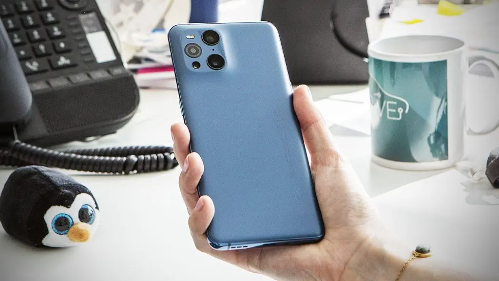 oppo-find-x3 pro 2.webp