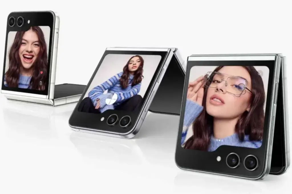 galaxy-zflip5-2.webp